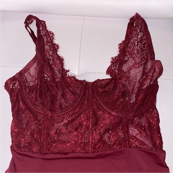 Women’s bodysuit - Picture 2 of 5